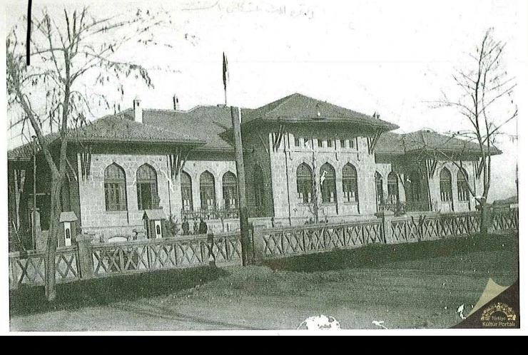 13 ŞUBAT TARİHTE BUGÜN  Tarihe Damga Vuran Gelişmeler