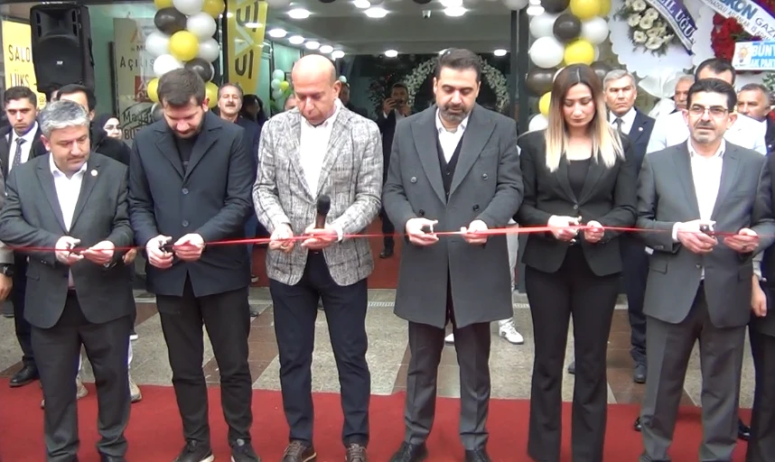 Asas Mobilya AVM Gaziantep&rsquo;te hizmete girdi