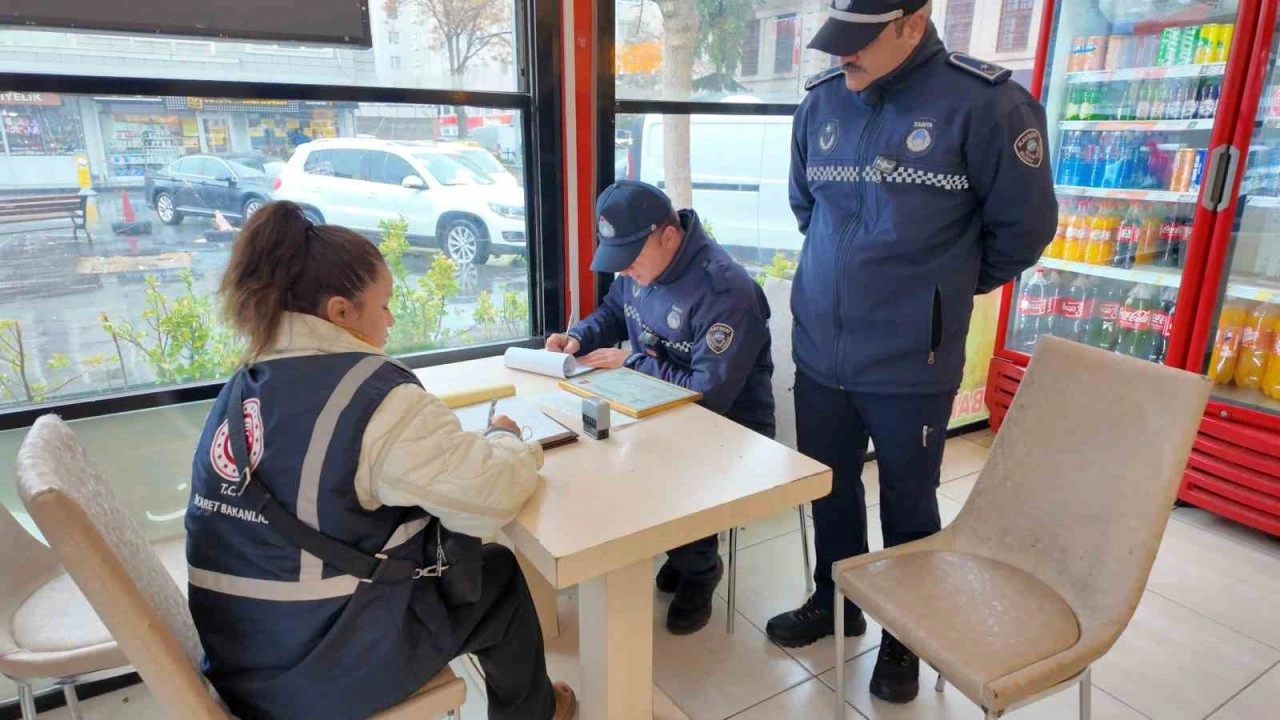 B&uuml;y&uuml;kşehir zabıtası, şehrin huzuru ve d&uuml;zeni i&ccedil;in denetimlerine devam ediyor