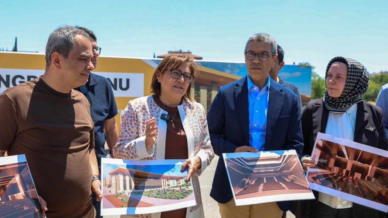 Gaziantep B&uuml;y&uuml;kşehir, b&ouml;lgenin en b&uuml;y&uuml;k kongre merkezlerinden birini şehre kazandırıyor