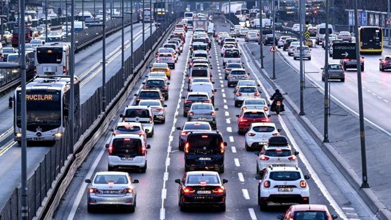 Trafik cezası d&uuml;zenlemeleri i&ccedil;eren kanun teklifi Genel Kurul'da