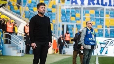 1. Lig ekibi Hakan Kutlu'yu resmen a&ccedil;ıkladı!