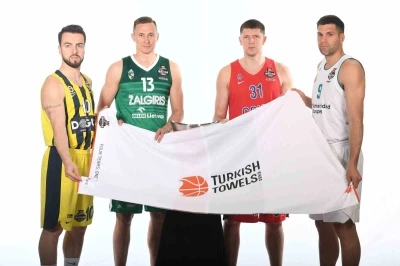 10 yıldır süren &quot;Turkish Towels&quot; yolculuğunda THY ile gökyüzüne imza atılıyor
