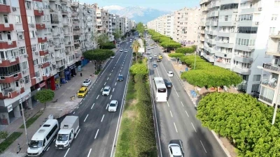 100. Yıl Bulvarı&rsquo;nda 5. etap asfalt &ccedil;alışması tamamlandı
