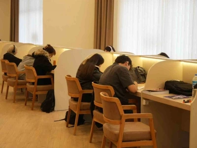 110 &ouml;ğrenci aynı anda ders &ccedil;alışıyor
