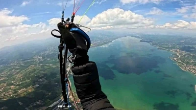 112 kilometreyi paraşütle uçtu: Sakarya’dan havalandı, Eskişehir’e indi
