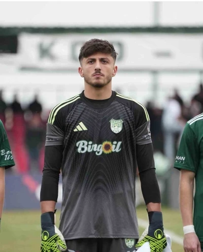 12 Bing&ouml;lspor kalecisi Oğuzhan &Ccedil;elik: "Şampiyonluğu daha erken ilan edebilirdik"
