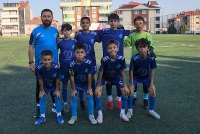 1299 Bilecik Spor Kul&uuml;b&uuml;, BFA&rsquo;yı farklı yendi
