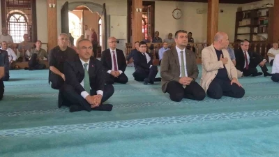 15 Temmuz şehitleri i&ccedil;in Mevlid-i Şerif programı d&uuml;zenlendi
