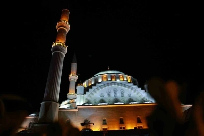 15 Temmuz&rsquo;un 10. yıl d&ouml;n&uuml;m&uuml;nde Elazığ&rsquo;da camilerde sela okundu
