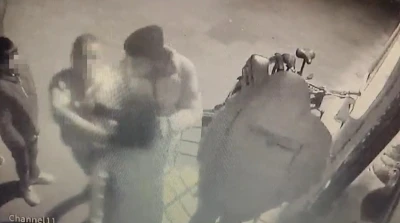 16 yaşındaki &ccedil;ocuk g&uuml;nd&uuml;z tartıştığı arkadaşının babası tarafından akşam darp edildi

