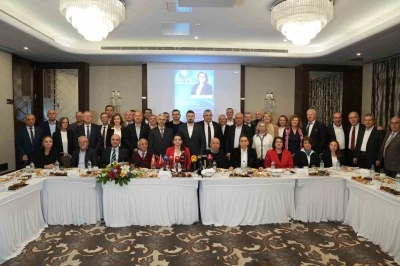 17 Bin &uuml;yeli Bal-G&ouml;&ccedil;&rsquo;te Fahriye Vatansever Ağca değişim i&ccedil;in aday
