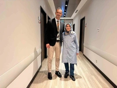 17 kez ameliyat oldu, 72 &uuml;nite kan verildi, riskli ameliyatı son teknoloji ile atlattı
