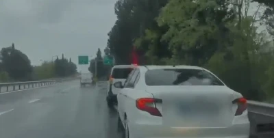 2 ara&ccedil;, 2 tutuklama, 44 ruhsatsız tabanca: İstanbul&rsquo;dan Yozgat&rsquo;a teslimata Sakarya&rsquo;da engel olundu
