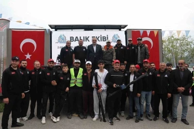 2. Geleneksel Balık Ekibi G&ouml;kkuşağı Alabalık Tutma Yarışması&rsquo;na yoğun ilgi
