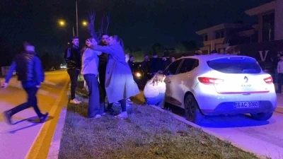 2 otomobilin &ccedil;arpıştığı kazada 1 kişi yaralandı
