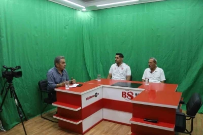 2 saat planlanan program 3 dakika sürdü, moderatör ne yapacağını şaşırdı
