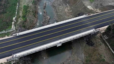 20 mahalleyi birbirine bağlayan k&ouml;pr&uuml;de yenileme &ccedil;alışmaları sona geldi
