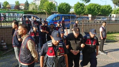 20 yıl &ouml;nce dere yatağında bulunan kadın cesedinin sırrı &ccedil;&ouml;z&uuml;l&uuml;yor: 2 tutuklama
