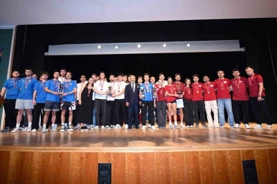 2026 Anadolu &Uuml;niversitesi Spor &Ouml;d&uuml;lleri sahiplerini buldu
