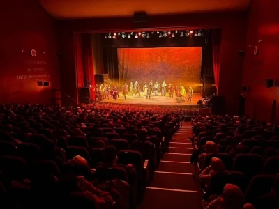 &lsquo;2026 Şeyh Edebali Yılı&rsquo; kapsamında &lsquo;Devlet Ana&rsquo; oyunu Bilecik&rsquo;te sahnelendi
