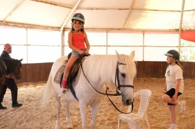 22 bin 686 çocuğa ücretsiz binicilik eğitimi
