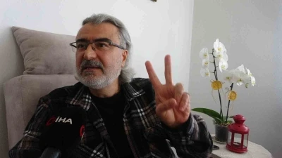 28 Şubat mağduru Şimşek: "Baş&ouml;rt&uuml;l&uuml; eşimi ticari taksi ile gece arka koltukta saklayıp lojmana ge&ccedil;iriyordum"
