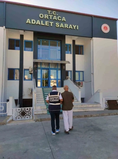 297 yıl 498 ay hapis cezası ile aranan şahıs yakalandı
