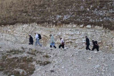 3 bin 50 rakımlı zirveye zorlu yürüyüş
