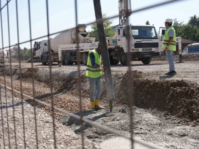 3 bin 800 metrekare kapalı alan olacak
