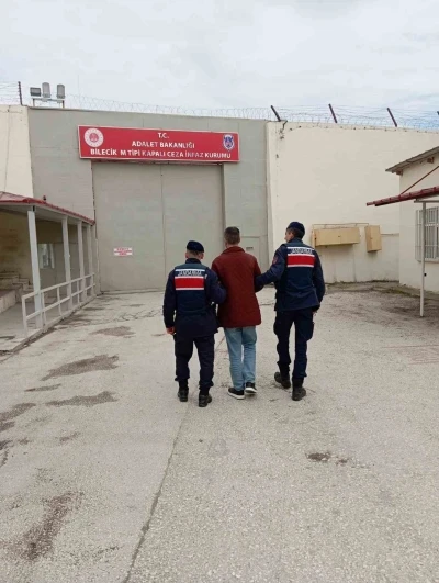 3 farklı su&ccedil;tan 8 yıl 5 ay hapis cezası bulunan şahıs yakalandı

