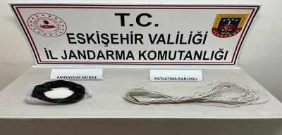 3’üncü derece sit alanında kazı yapan 2 şahıs jandarma tarafından suçüstü yakalandı
