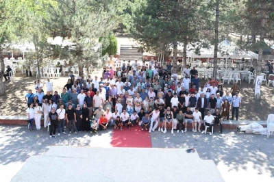 3 yaşındayken verildiği yurda tekrar gelen NATO mühendisi duygulandı
