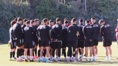 3 yıl önce Süper Lig'de oynuyorlardı: 3. Lig'e mağlubiyetle başladılar