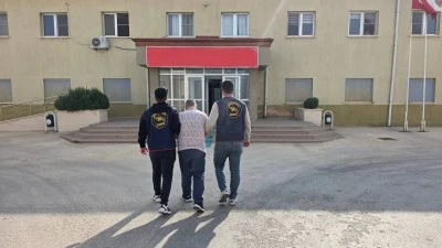 31 Yil Hapis Cezasiyla Aranan Şahis jasat’tan Kaçamadi