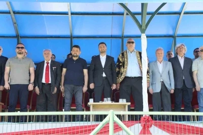 32. Kağıthane Yağlı G&uuml;reşleri Kırkpınar&rsquo;ı aratmadı
