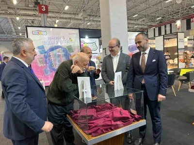 32&rsquo;nci Kırtasiye Fuarı&rsquo;na vatandaşlardan yoğun ilgi
