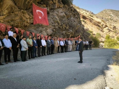 33 yıl önce teröristler tarafından şehit edilen 9 vatandaş anıldı
