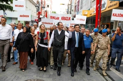 34. Uluslararası Ak&ccedil;aabat M&uuml;zik ve Halk Oyunları Festivali başladı
