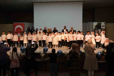4-6 yaş Kur&rsquo;an kursunda mezuniyet coşkusu
