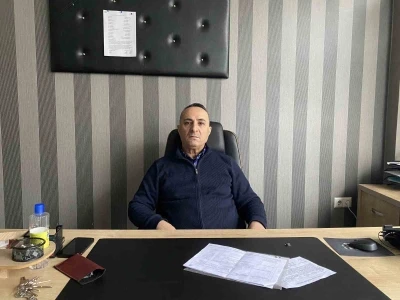 4 bin 100 liralık senedi 44 bin 100 TL yaptı, resmi belgede sahtecilikten 2 yıl 7 ay 15 g&uuml;n hapis cezası aldı
