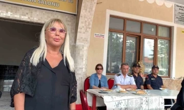 40 g&uuml;n &ouml;nce oğlunu kaybeden Safiye Soyman, Yeşilbaşk&ouml;y&rsquo;de oğlunun anısına mevlit okuttu
