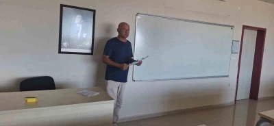 40 yıllık gazeteci 65 yaşında b&ouml;l&uuml;m birincisi olarak mezun oldu
