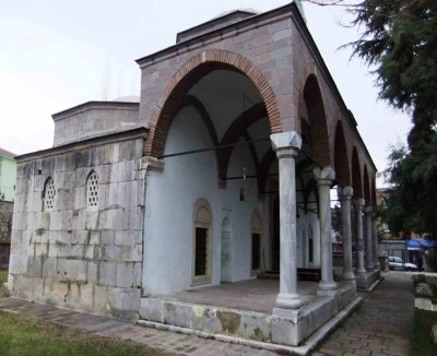 5 asırlık Tacettin İbrahim Paşa Camisi’nde restorasyon yarılandı
