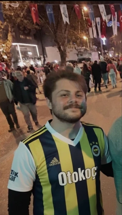 5 g&uuml;nd&uuml;r kayıp olan 25 yaşındaki &uuml;niversite &ouml;ğrencisi aranıyor
