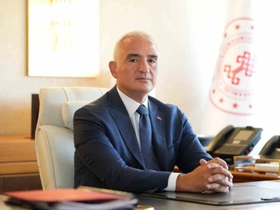 50 eser ilk kez sergileniyor: T&uuml;rkiye&rsquo;den 19 m&uuml;ze tek sergide buluştu
