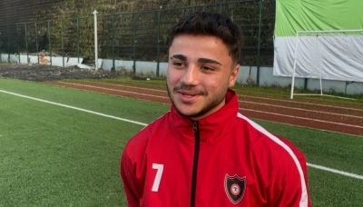55 metreden gol atan 18 yaşındaki gen&ccedil;: "Kendime g&uuml;vendim"
