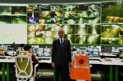 5G&rsquo;li akıllı yolda testler başlıyor
