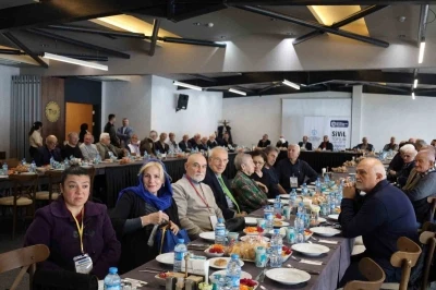 60 yıllık mezunların hatıralarla dolu yolculuğu
