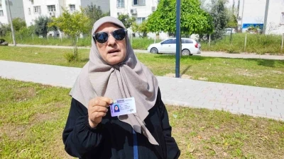 66 yaşındaki kadının &uuml;cretsiz biniş hakkı engellendi
